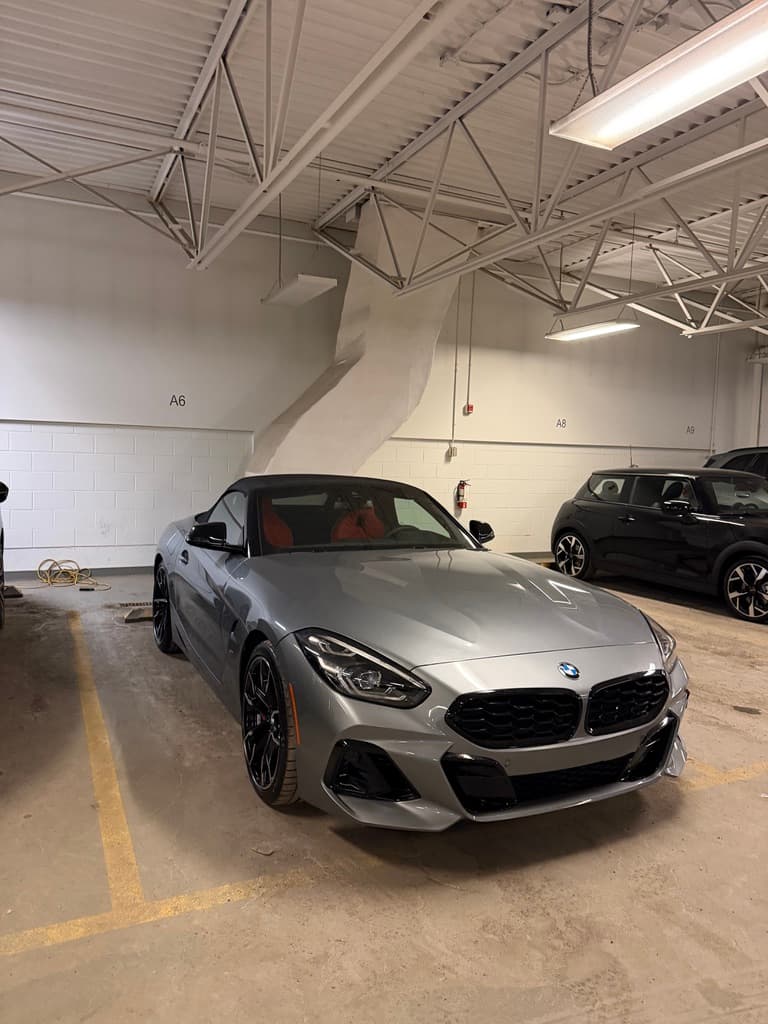 BMW Z4 Full Car